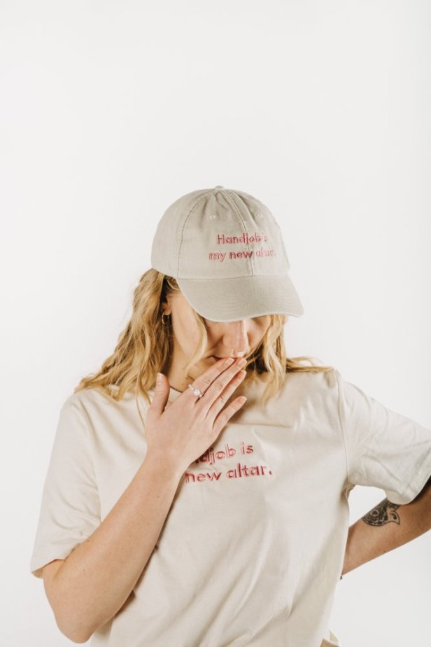 Handjob is my new altar - vintage cap NATURAL RAW