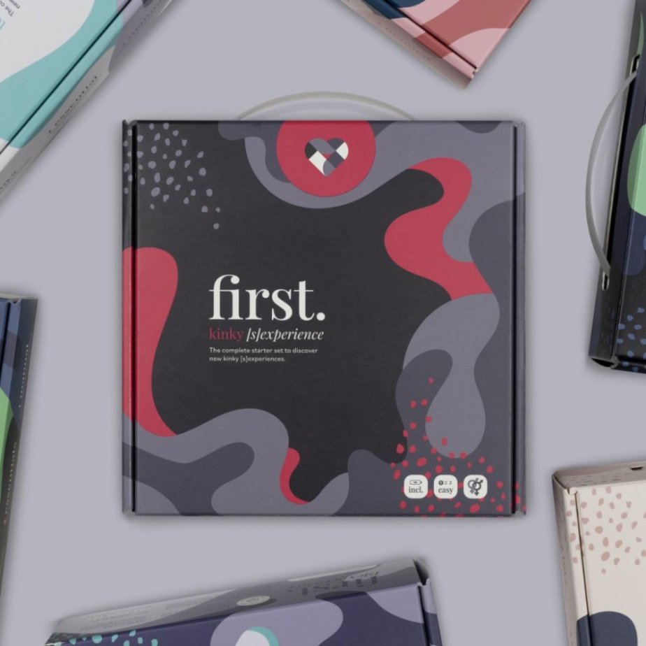 FIRST. BEGINNER BDSM KIT (8 KUSŮ)
