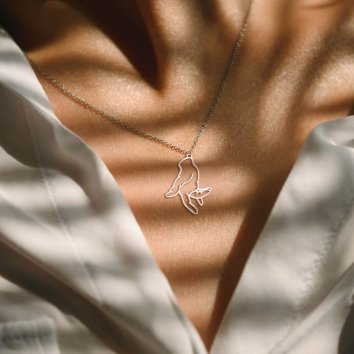 Náhrdelník "Klub Rozkoše"