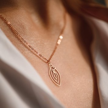 Náhrdelník "Vulvii"