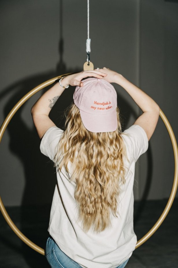 Handjob is my new altar - vintage cap PINK