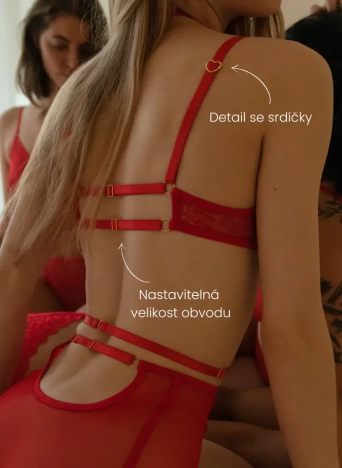 Podprsenka hladká tylová červená SHEIO - Velikost: S