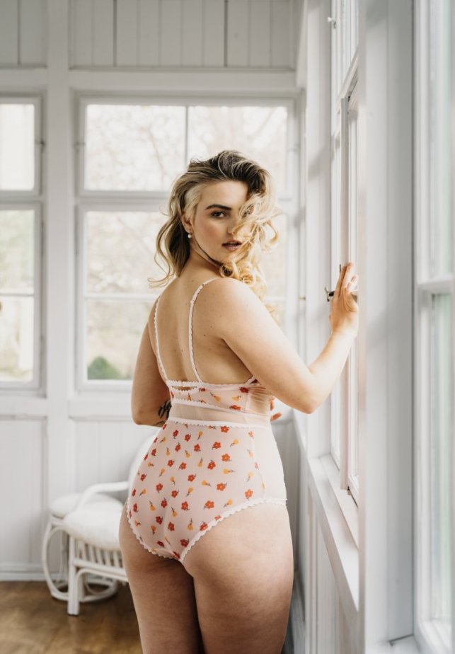 Carrie Bodysuit - Velikost: S