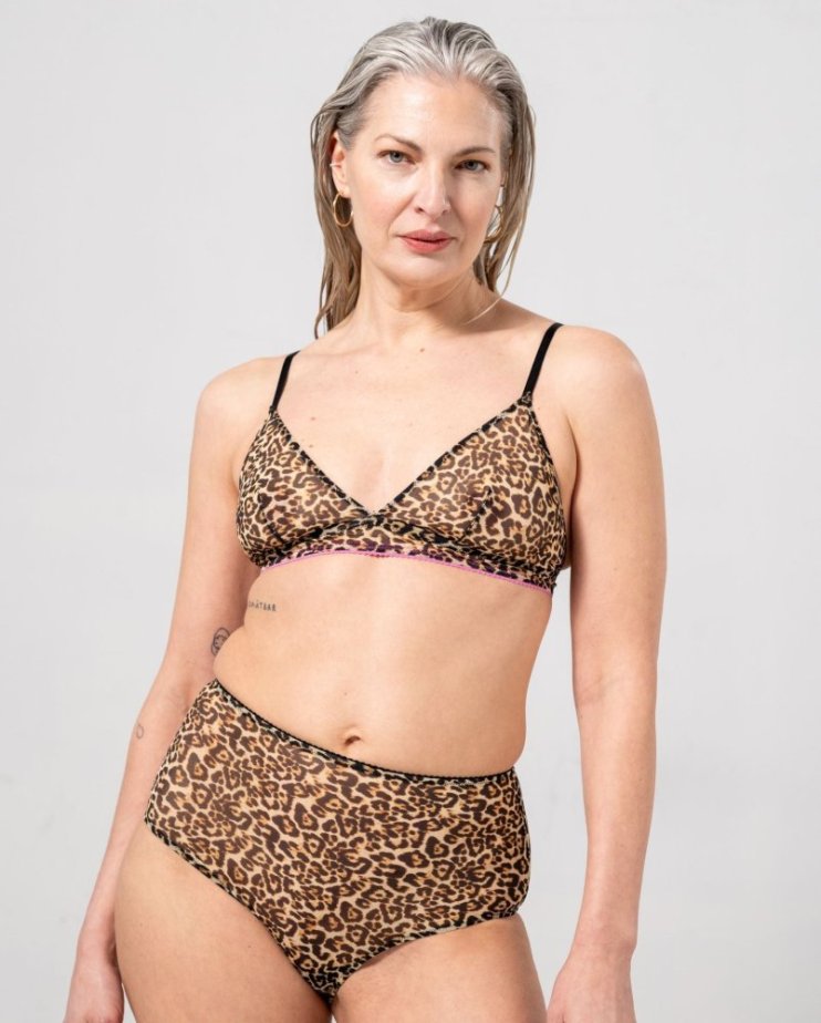Mesh Triangle Bralette Understatement – Leopard/Candy Pink