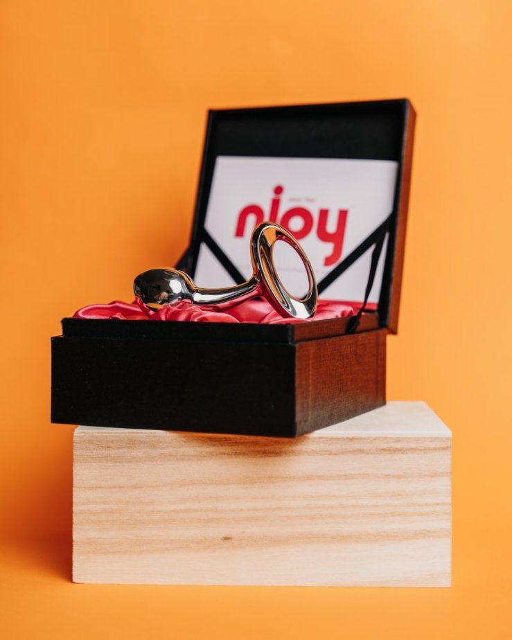 NJOY - MEDIUM PURE PLUG