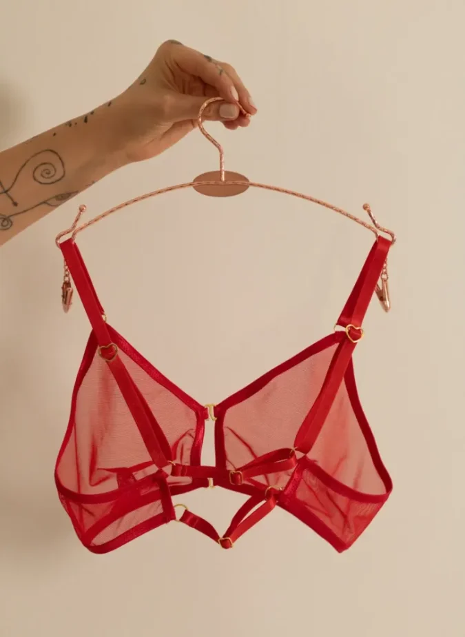 Podprsenka hladká tylová červená SHEIO - Velikost: S