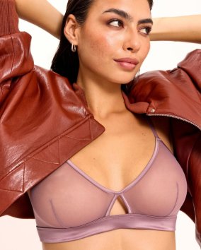 Understatement Mesh Cut-Out Triangle – braletka Mauve